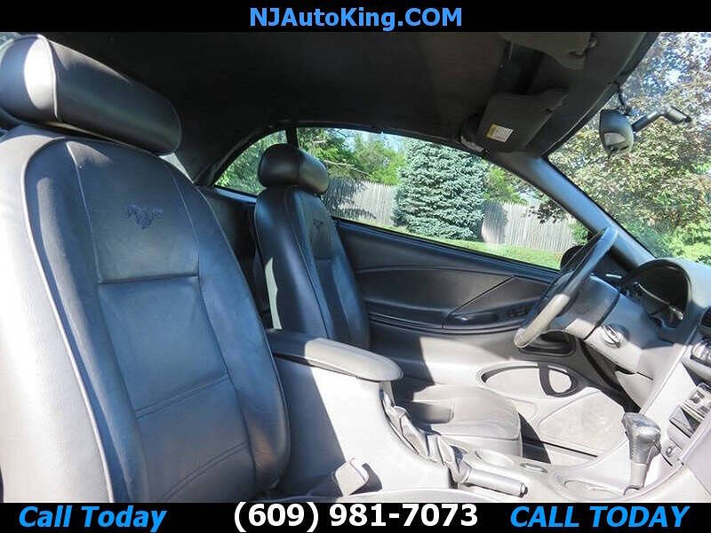 2003 Ford Mustang Premium