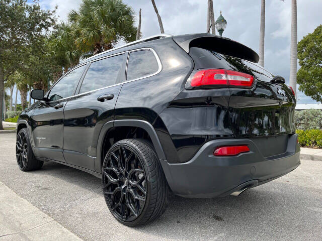 2018 Jeep Cherokee for sale at JT AUTO INC in Oakland Park, FL