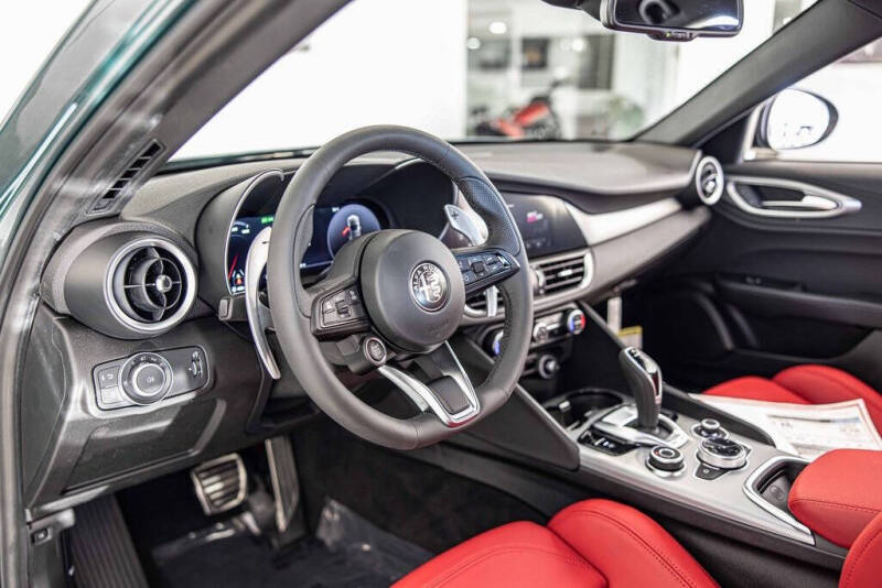 2025 Alfa Romeo Giulia