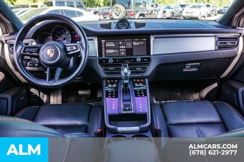 2024 Porsche Macan