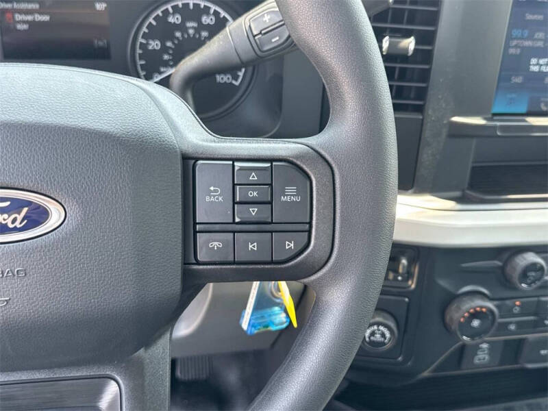 2025 Ford F-350 Super Duty XL