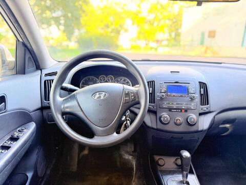 2011 Hyundai Elantra Touring GLS