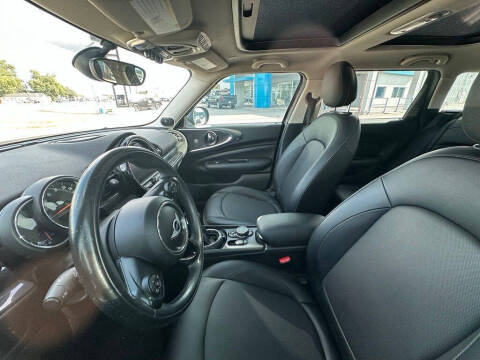 2017 MINI Clubman Cooper