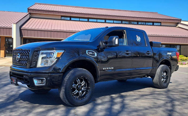 2017 Nissan Titan PRO-4X
