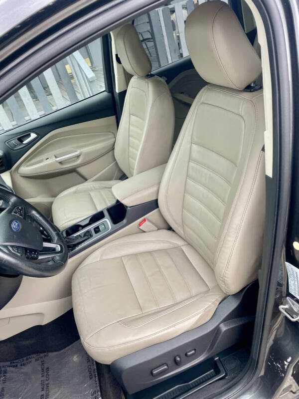 2018 Ford Escape SEL
