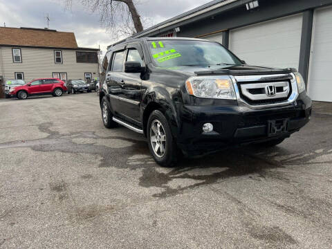 2011 Honda Pilot for sale at Valley Auto Finance in Warren OH