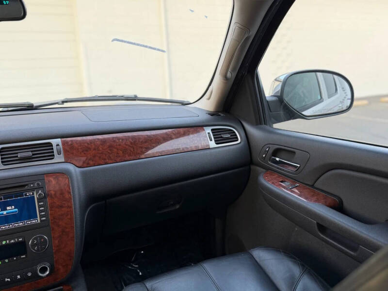 2007 Chevrolet Suburban LT