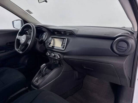 2023 Nissan Kicks S
