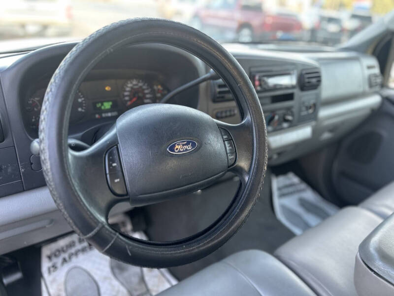 2005 Ford F-250 Super Duty XL