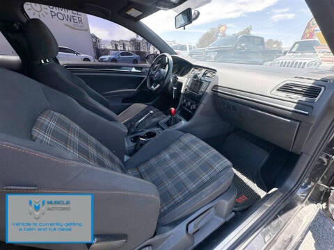 2016 Volkswagen Golf GTI S