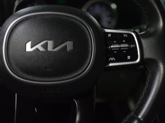 2022 Kia Carnival EX