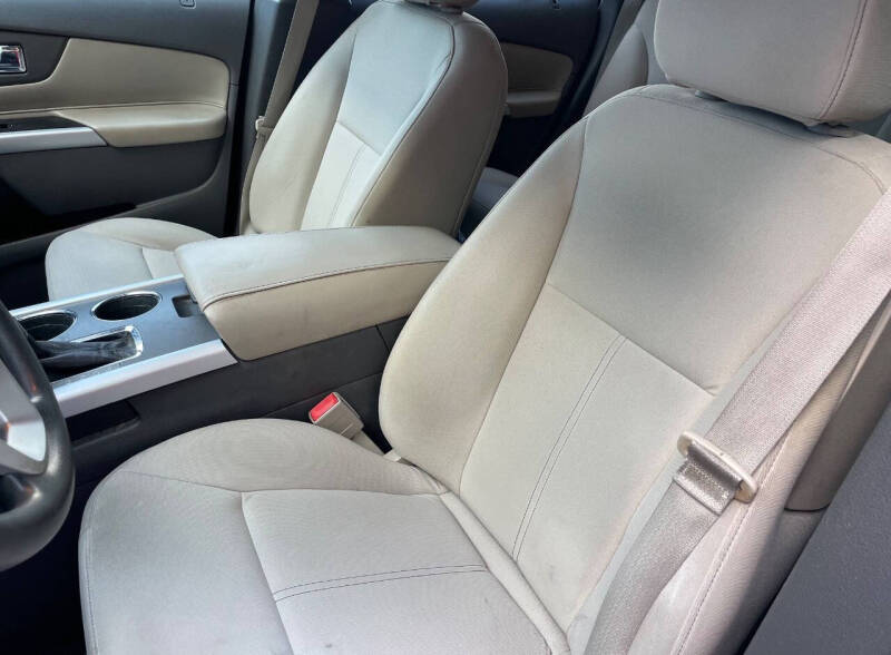 2013 Ford Edge SE