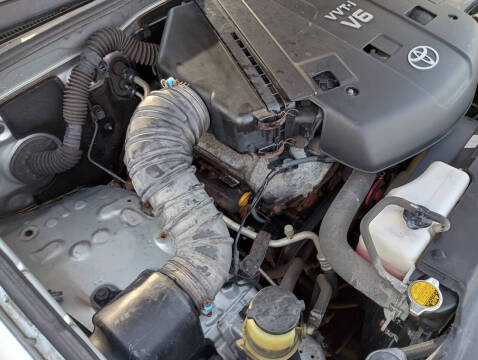 2004 Toyota 4Runner SR5