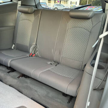 2011 Chevrolet Traverse LT