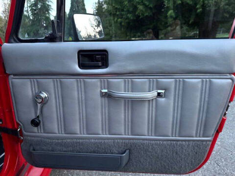 1989 Jeep Wrangler Laredo