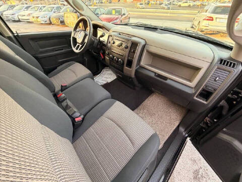 2012 RAM 1500 ST