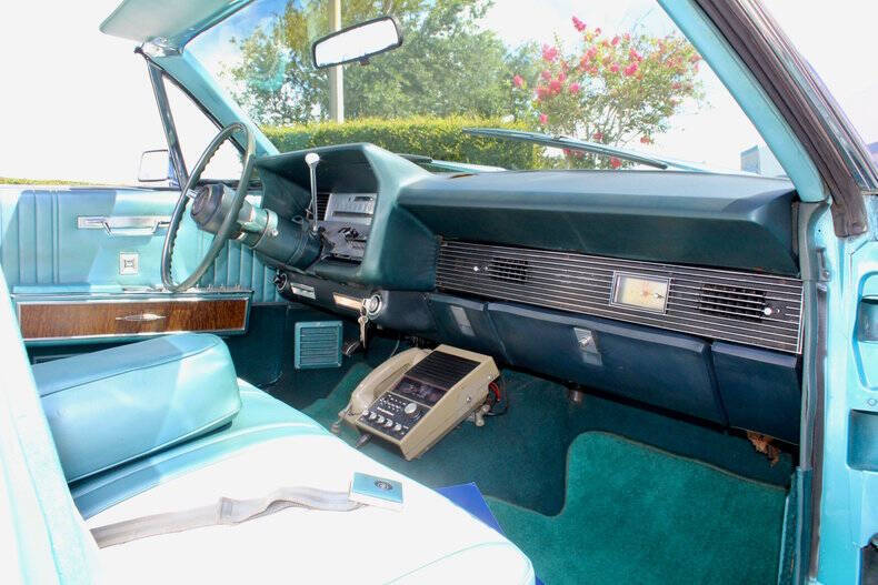 1967 Lincoln Continental