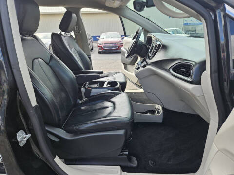 2019 Chrysler Pacifica Touring L