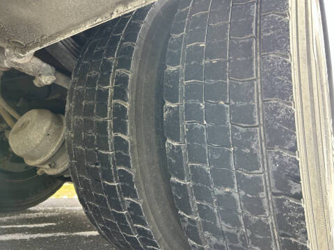 2006 Peterbilt 335 Mechanic's Truck