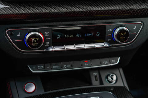 2019 Audi SQ5 3.0T quattro Premium Plus