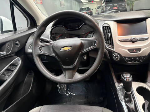 2017 Chevrolet Cruze LS Auto