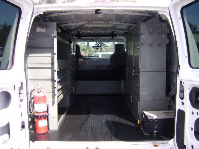 2010 Ford E-Series E-350 SD