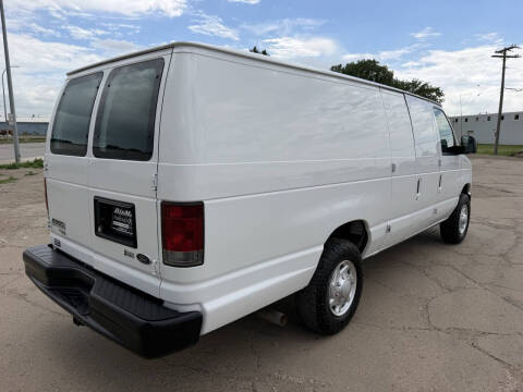2012 Ford E-Series E-350 SD