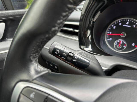 2022 Kia K5