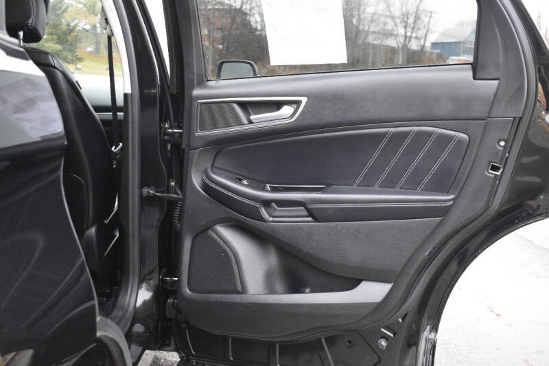 2015 Ford Edge Sport