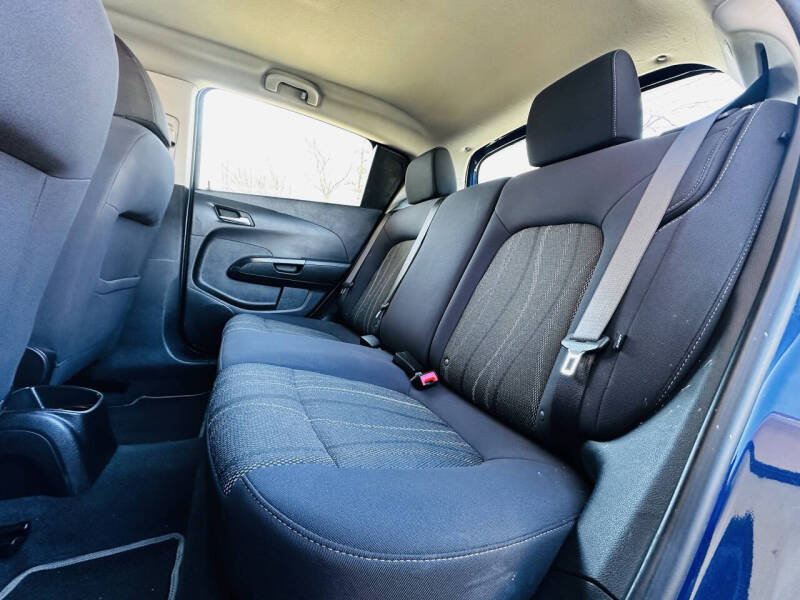 2012 Chevrolet Sonic LT