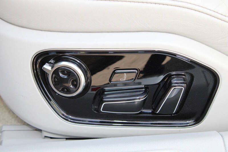 2013 Audi S8 4.0T quattro