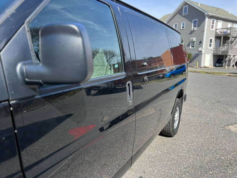 2016 Chevrolet Express 2500