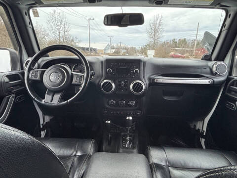 2012 Jeep Wrangler Unlimited Sahara