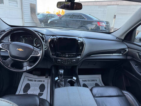 2021 Chevrolet Traverse LT Leather