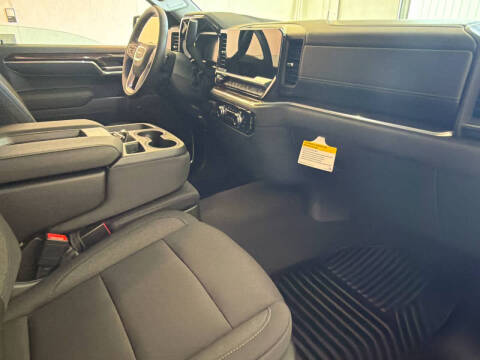 2026 GMC Sierra 1500 Elevation Standard