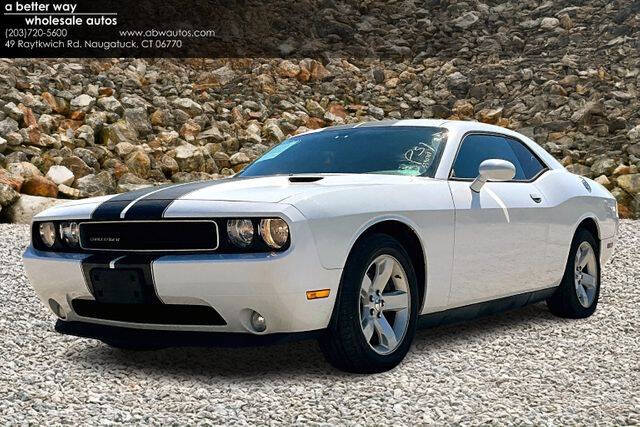 White 2013 Dodge Challenger SXT SXT 2dr Coupe 1
