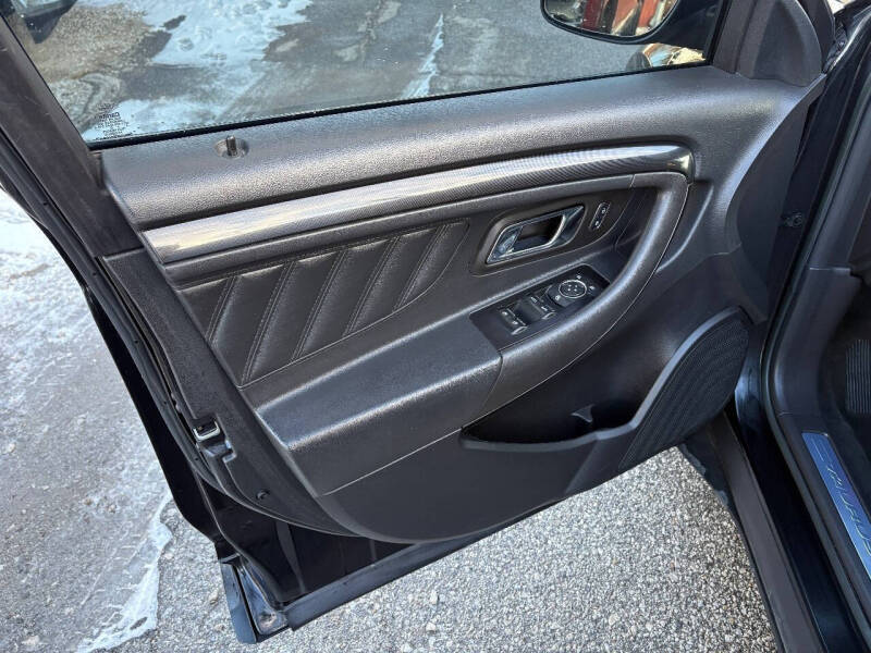 2015 Ford Taurus SHO