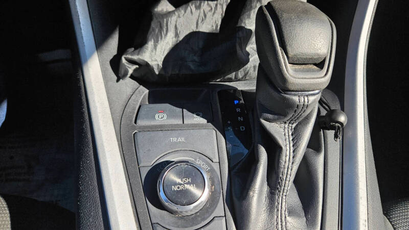 2021 Toyota RAV4 Hybrid LE