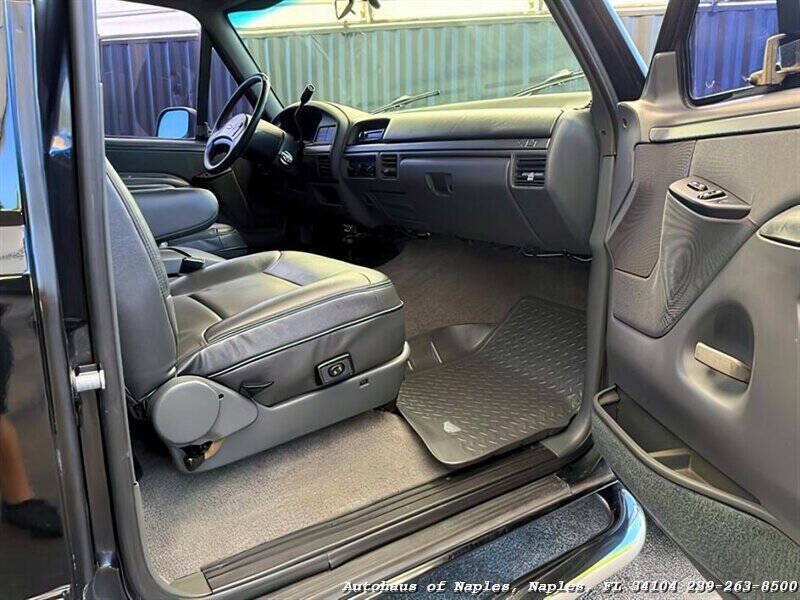 1992 Ford Bronco XLT