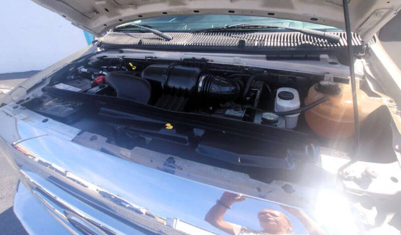 2010 Ford E-Series