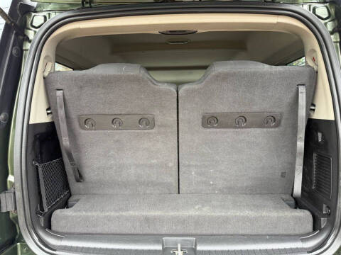 2008 Jeep Commander Sport