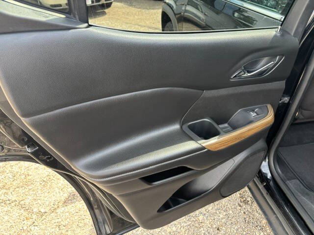 2017 GMC Acadia SLE-2