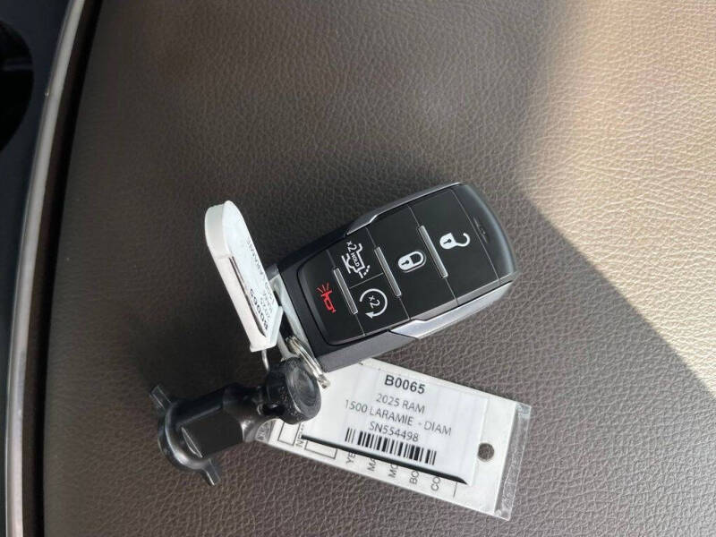 2025 RAM 1500 Laramie