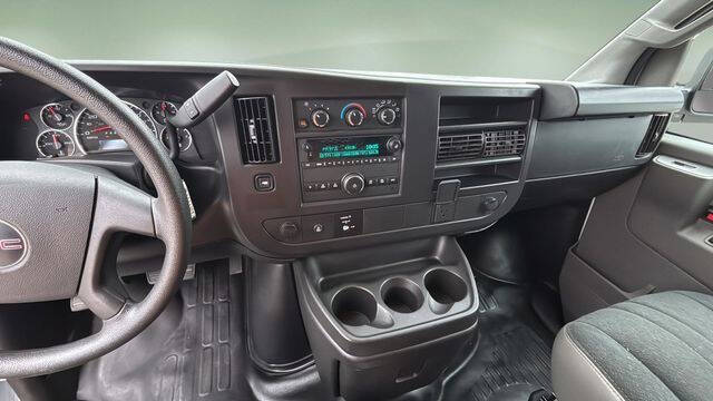 2024 GMC Savana 2500