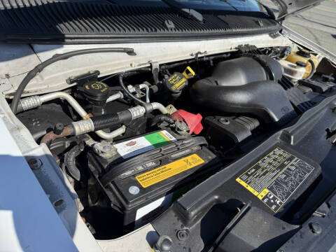 2011 Ford E-Series E-150