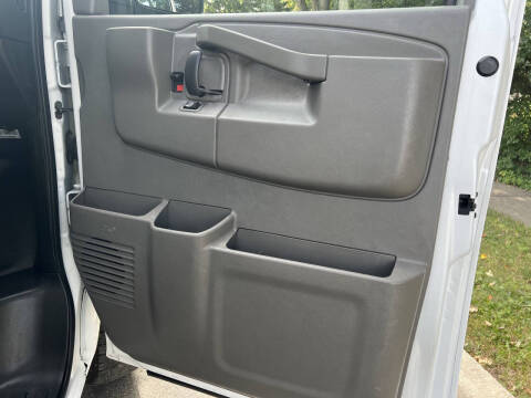 2019 Chevrolet Express 2500