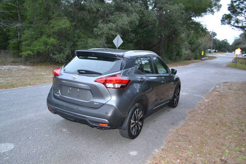2020 Nissan Kicks SR
