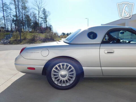 2004 Ford Thunderbird Deluxe