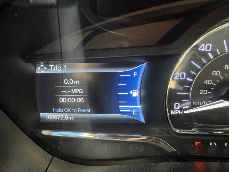 2016 Lincoln Navigator Select