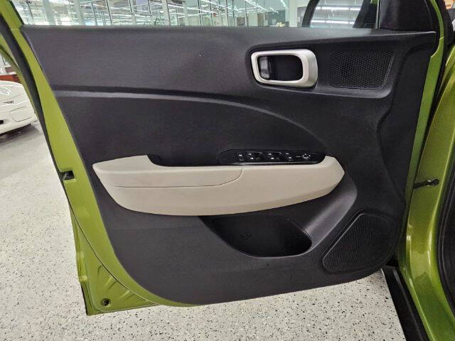 2021 Hyundai Venue SEL